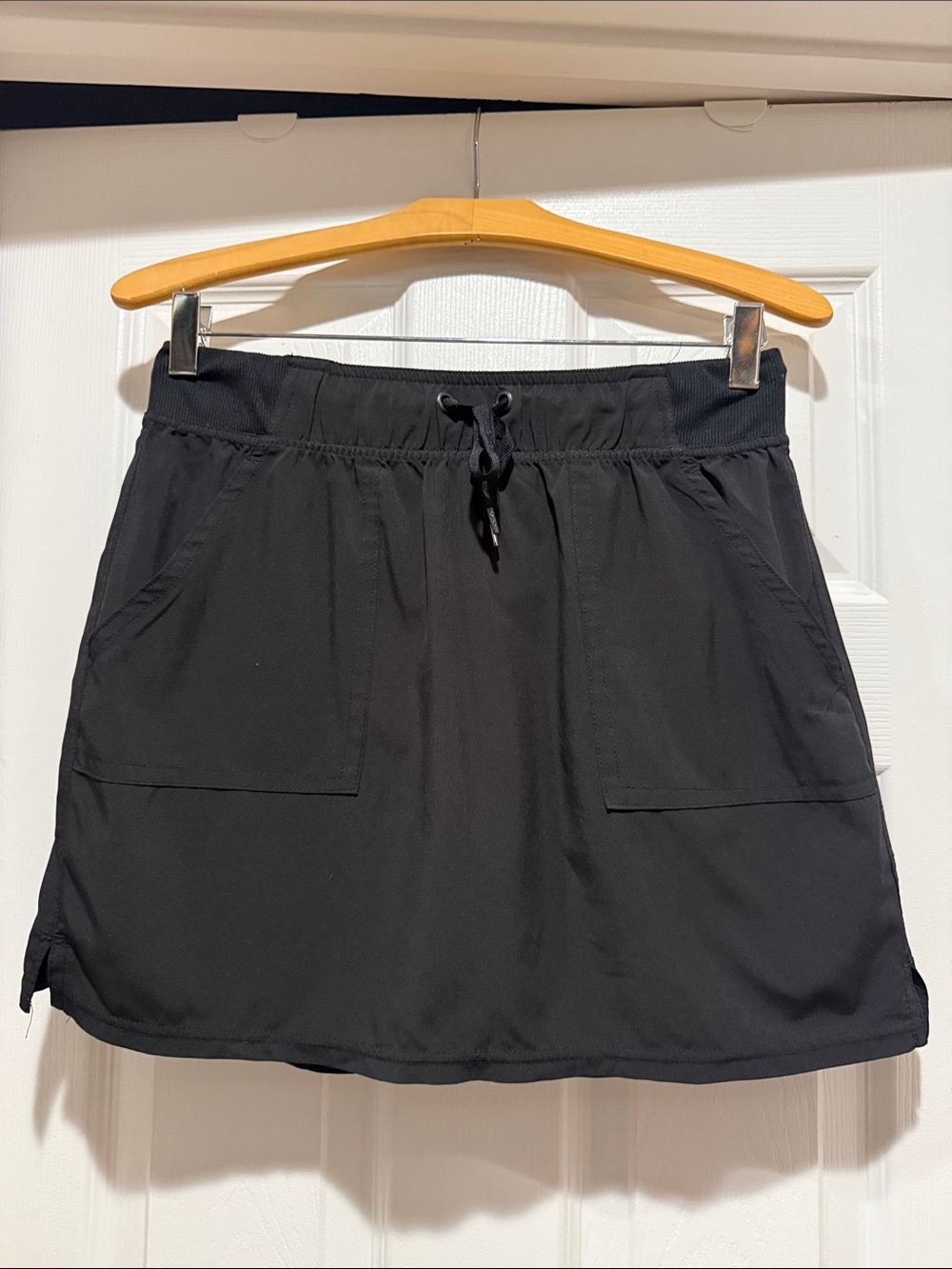 Champion- Women’s skirt with built in shorts